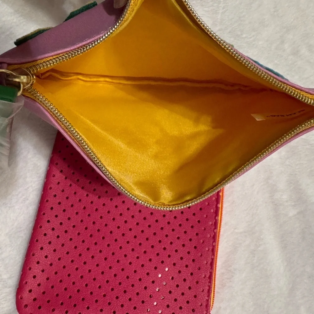Set of 2 Pink Makeup Cosmetic Bags NWOT